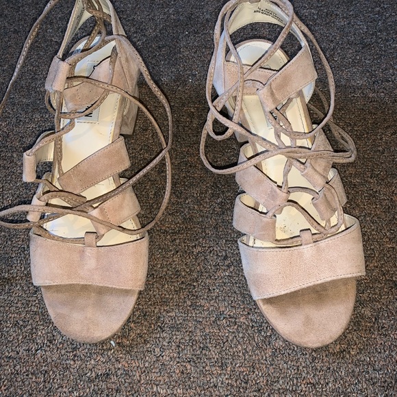 Gladiator heeled sandals - Picture 2 of 4